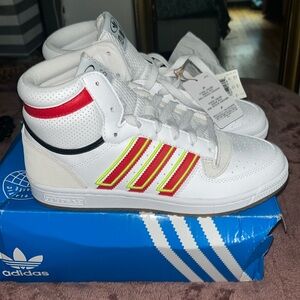 BRAND NEW ADIDAS TOP TEN R8 J size 7
